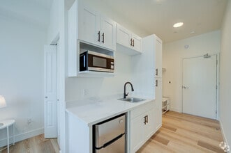 Building Photo - Poets Place Apartment