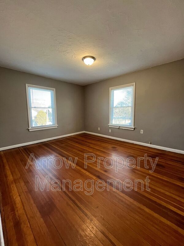 Foto del edificio - 1321 Garfield St