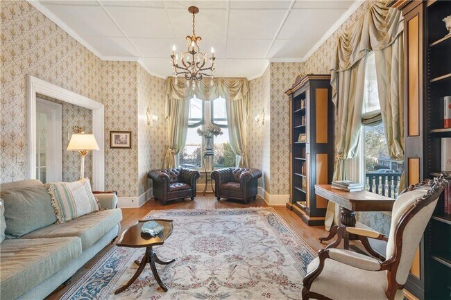 Foto del edificio - 287 Gibbs Ave