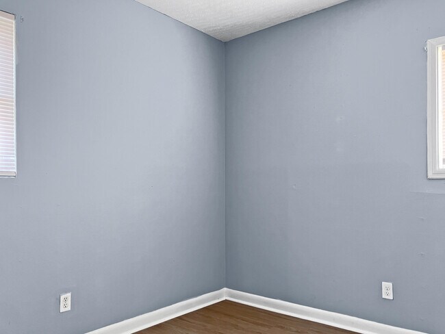 Foto del edificio - 2150 Alfred Ln