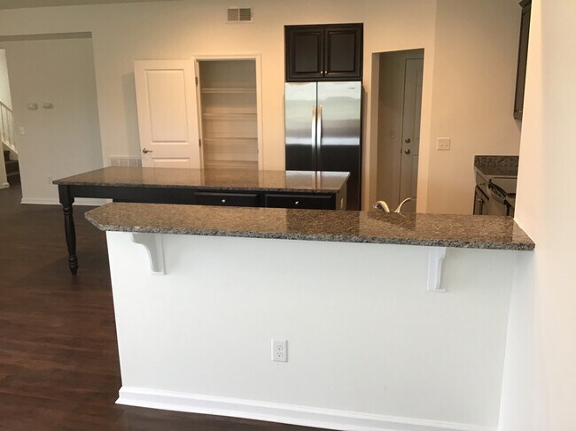 Foto del edificio - 233 Sandusky Ln