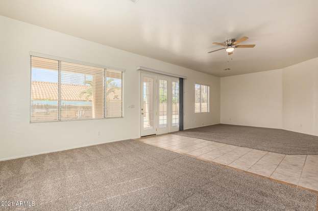 Building Photo - 471 W Larona Ln