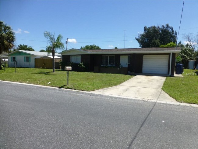Building Photo - 9114 Pegasus Ave