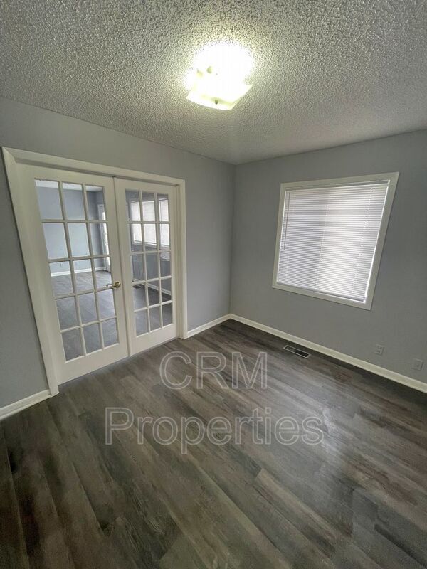 Foto del edificio - 1020 N Lincoln St