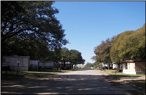 Foto del edificio - Lake Arlington Village MHP