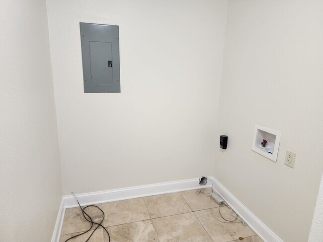 Foto del edificio - Charming 3-bedroom, 2-bathroom home