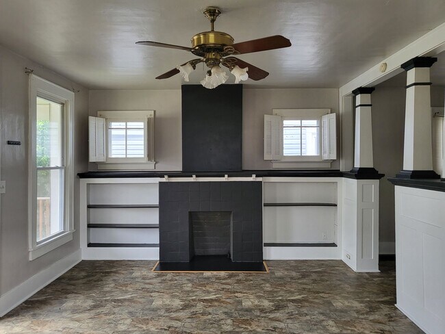 Foto del edificio - 2 bed 1 bath house