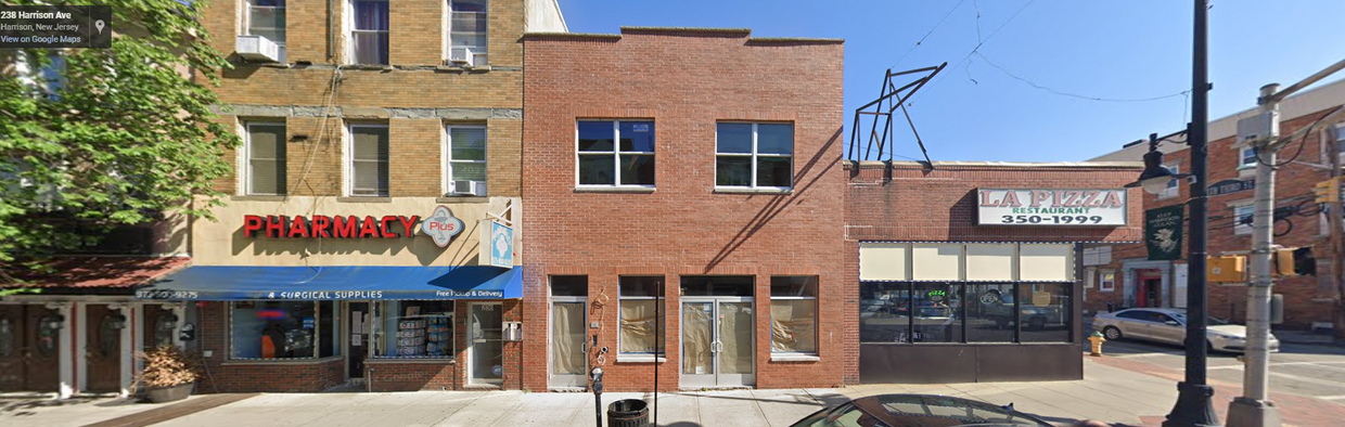 Foto principal - 238 Harrison Ave