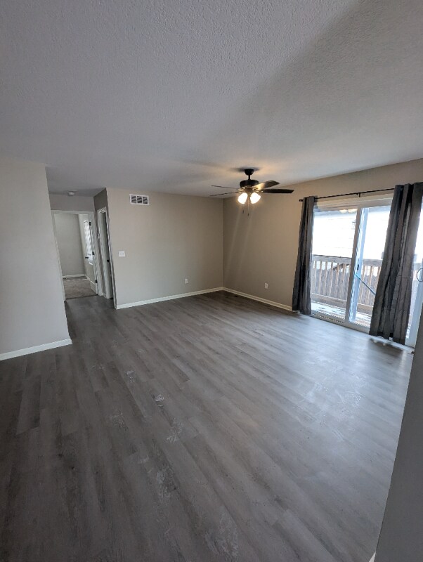 Foto del edificio - 8892 W Meadow Park