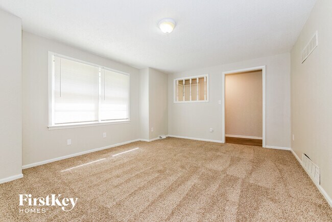 Foto del edificio - 6712 Manchester Ave