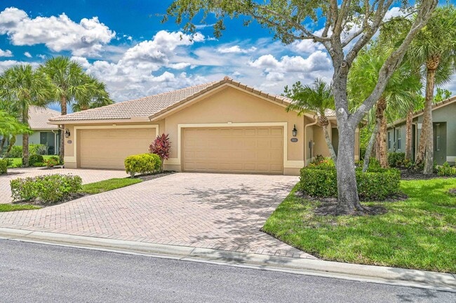 ** NOW AVAILABLE ** Villa in Bella Terra ... - ** NOW AVAILABLE ** Villa in Bella Terra  ... House