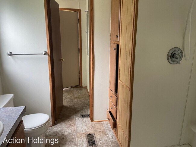 Foto del edificio - 3 br, 2 bath House - 403 W Pine