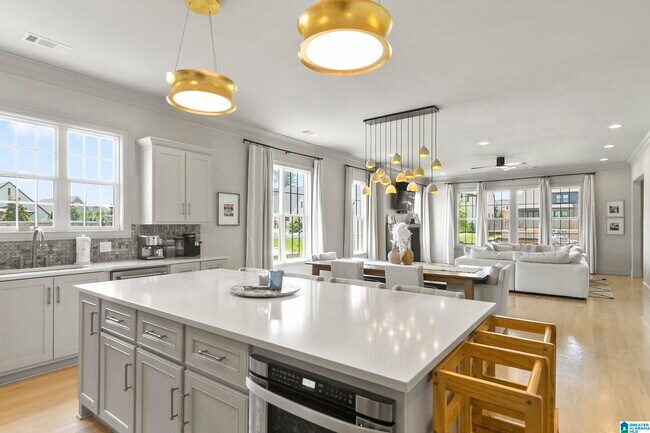 Foto del edificio - 6019 Rosemeade St