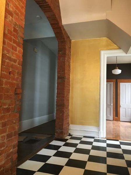 Foto del edificio - 2542 Moorman Ave