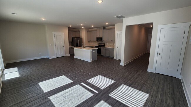 Foto del edificio - Simpsonville/Greenville- Alston Chase - BR...