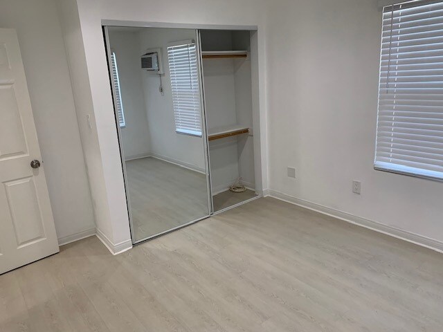 Foto del edificio - 1260 N Detroit St