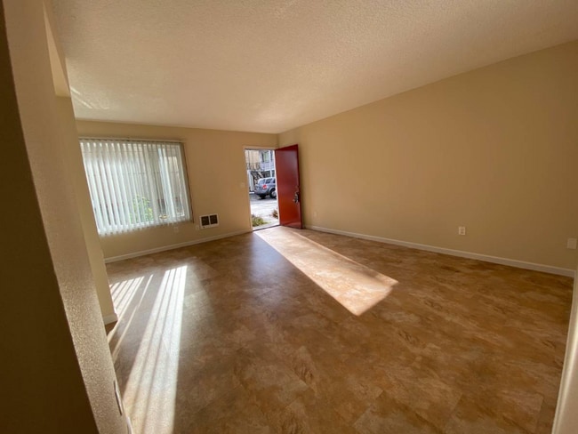 Photo - 1940 SE 80th Ave Apartment