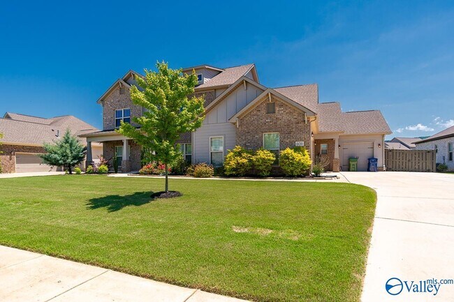 Foto del edificio - 6011 Peach Pond Way SE
