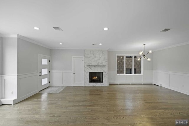 Building Photo - 446 2nd St