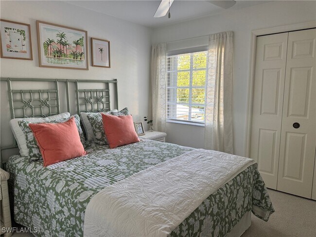 Foto del edificio - 13611 Worthington Way