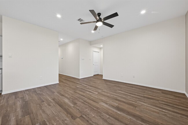 Foto del edificio - 11933 Summer Oak Trl