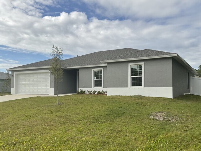 Foto del edificio - 489 Ladyslipper St SW