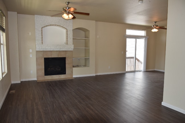 Building Photo - 2320 Clipper Way