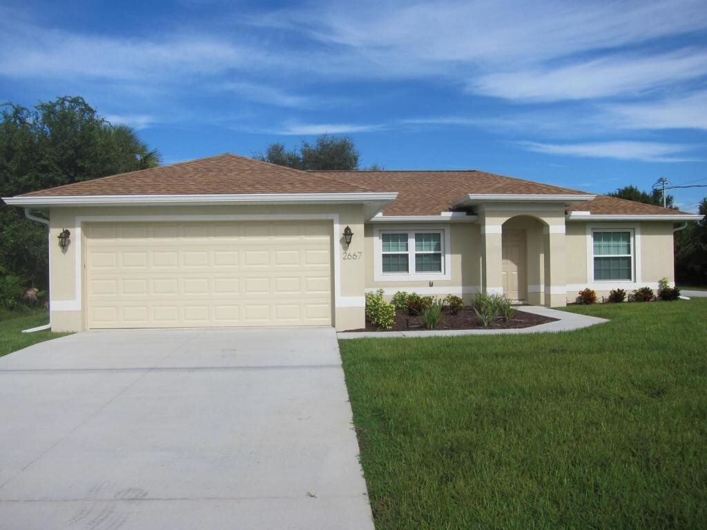 Foto principal - 3391 Sardinia Ave