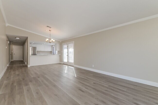 Foto del edificio - 7700 Blackbird Ave