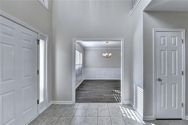 Foto del edificio - 3460 Maple Terrace Dr