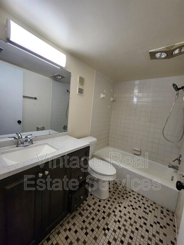 Foto del edificio - 3301 58th Ave S