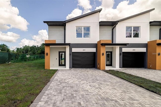 Building Photo - 2057 BARROSO