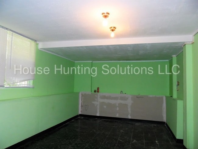 Building Photo - 129 Enclave Dr