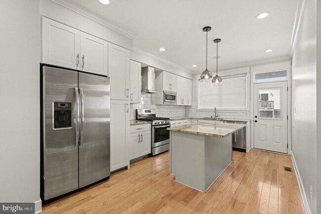 Foto del edificio - 1814 Jackson St