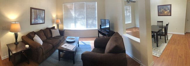 Building Photo - 920 Belle Point Dr