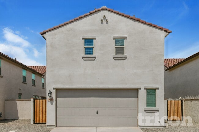 Foto del interior - Tricon Gateway