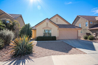 Building Photo - 2423 E Winged Foot Dr