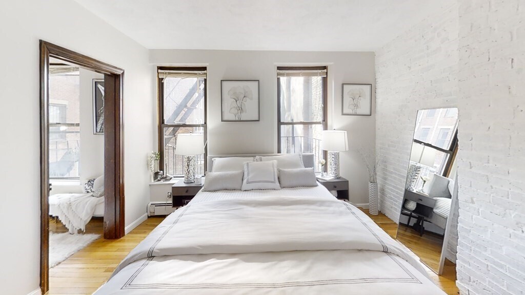 17 Grove St, Boston, MA 02114 Townhome Rentals in Boston MA