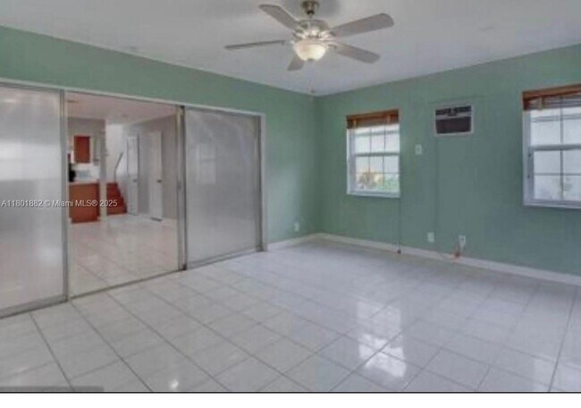 Foto del edificio - 3101 NW 5th Terrace