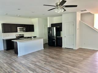 Foto del edificio - 1451 Ben Park Way