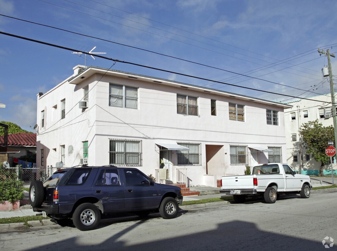 Foto del edificio - 402 SW 13th Ave