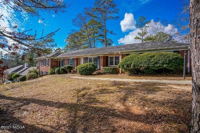 Building Photo - 780 Captain Kell Dr