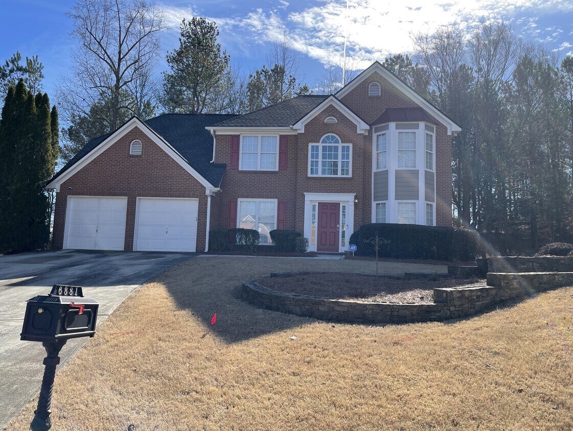 Primary Photo - 6881 Almont Cove