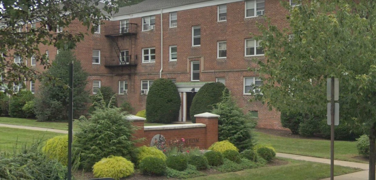 Foto principal - Lexington Garden Apartments