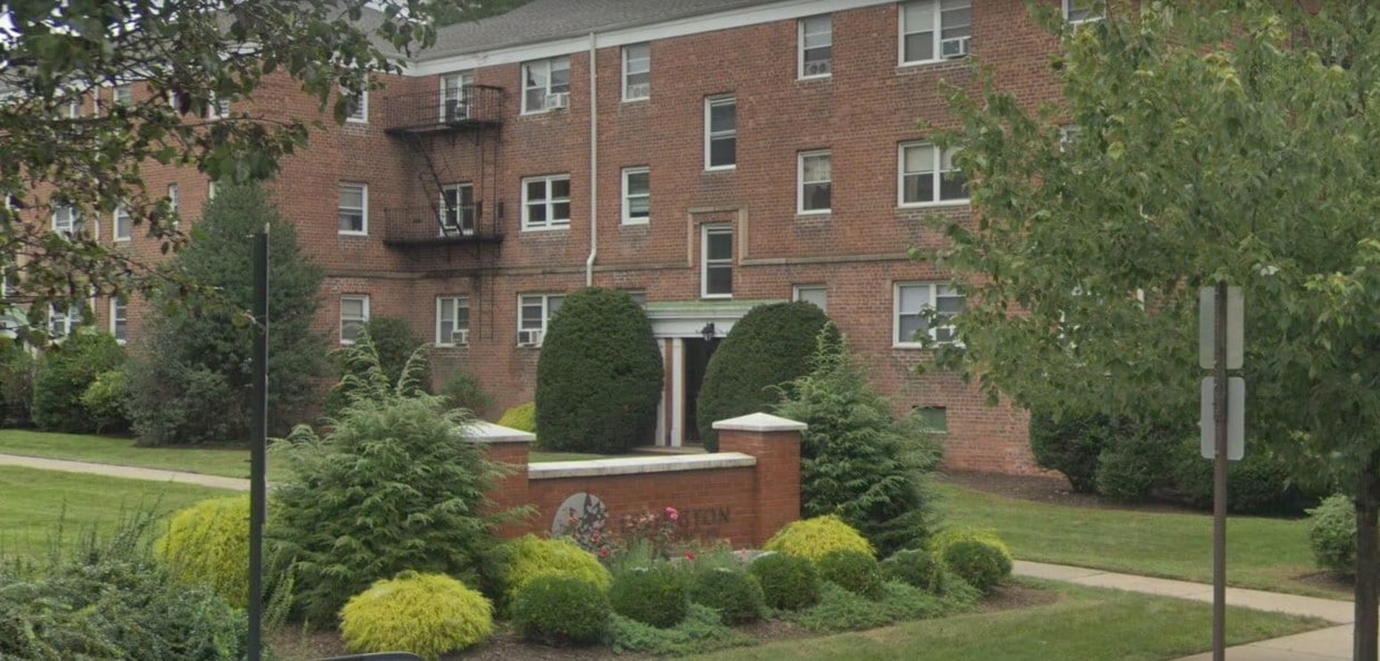 Primary Photo - Lexington Garden Apartments