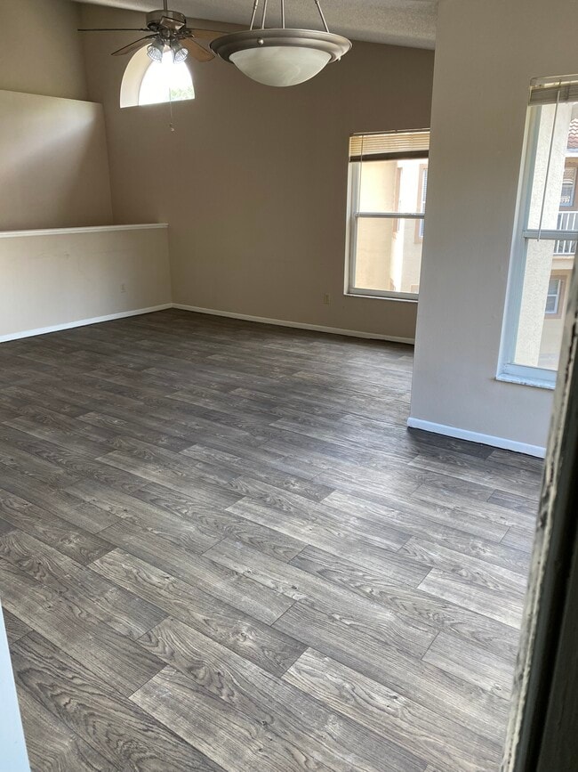 Living Room - 5460 E Michigan St