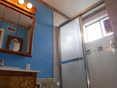 Foto del edificio - 10106 Three Oaks Way