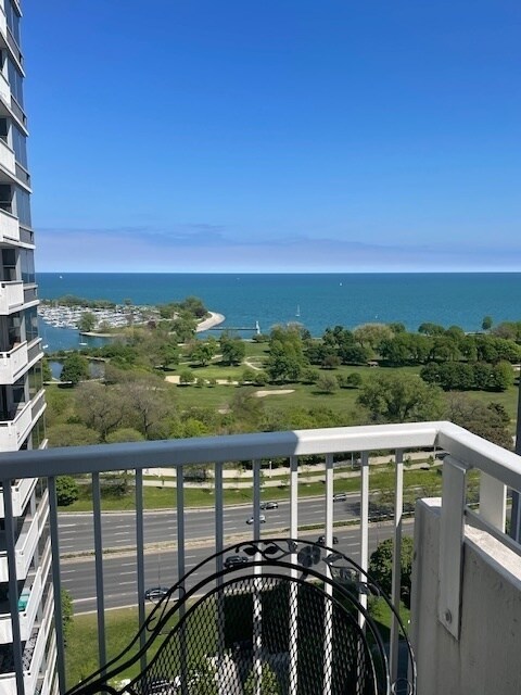 Building Photo - 4250 N Marine Dr