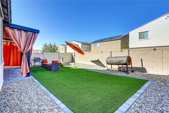 Building Photo - 6955 Stone Cactus St