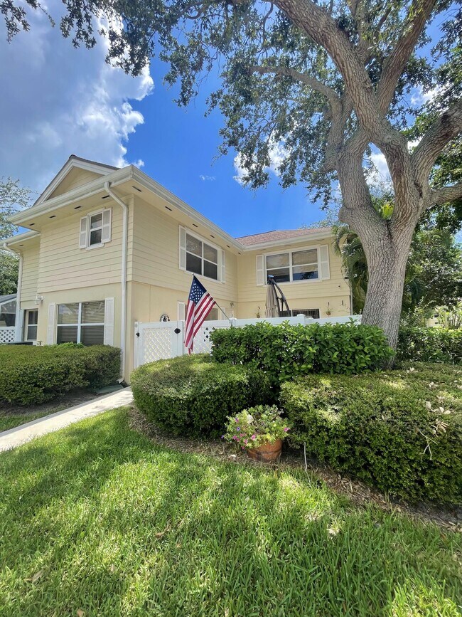 Foto del edificio - 8151 Bridgewater Ct
